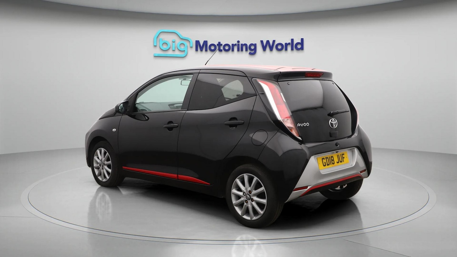 Used Toyota AYGO 2018 for sale - 76632801: Photo 6