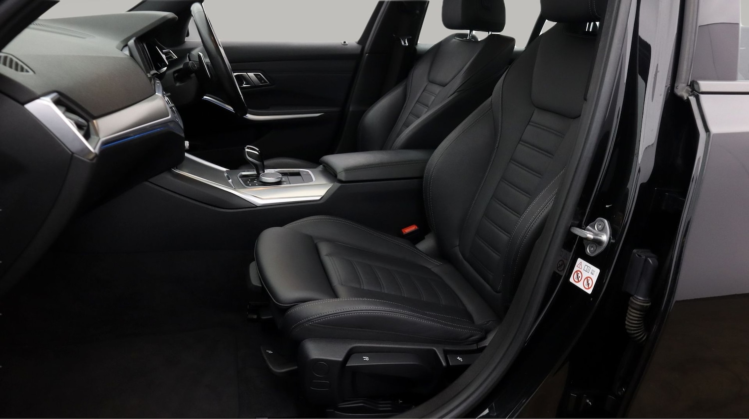 Used BMW 3 Series 2022 for sale - 77918400: Photo 14