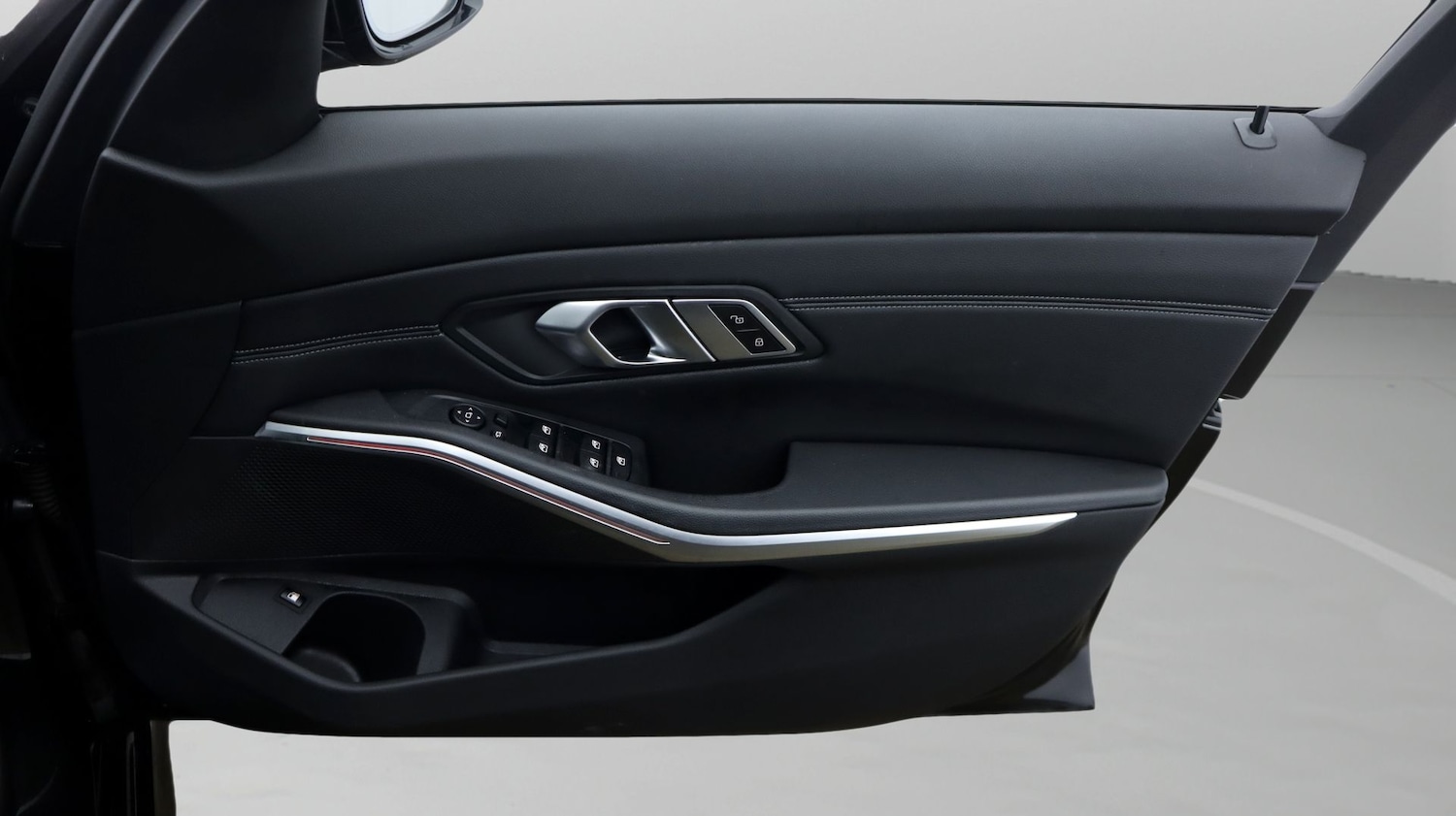 Used BMW 3 Series 2022 for sale - 77918400: Photo 15