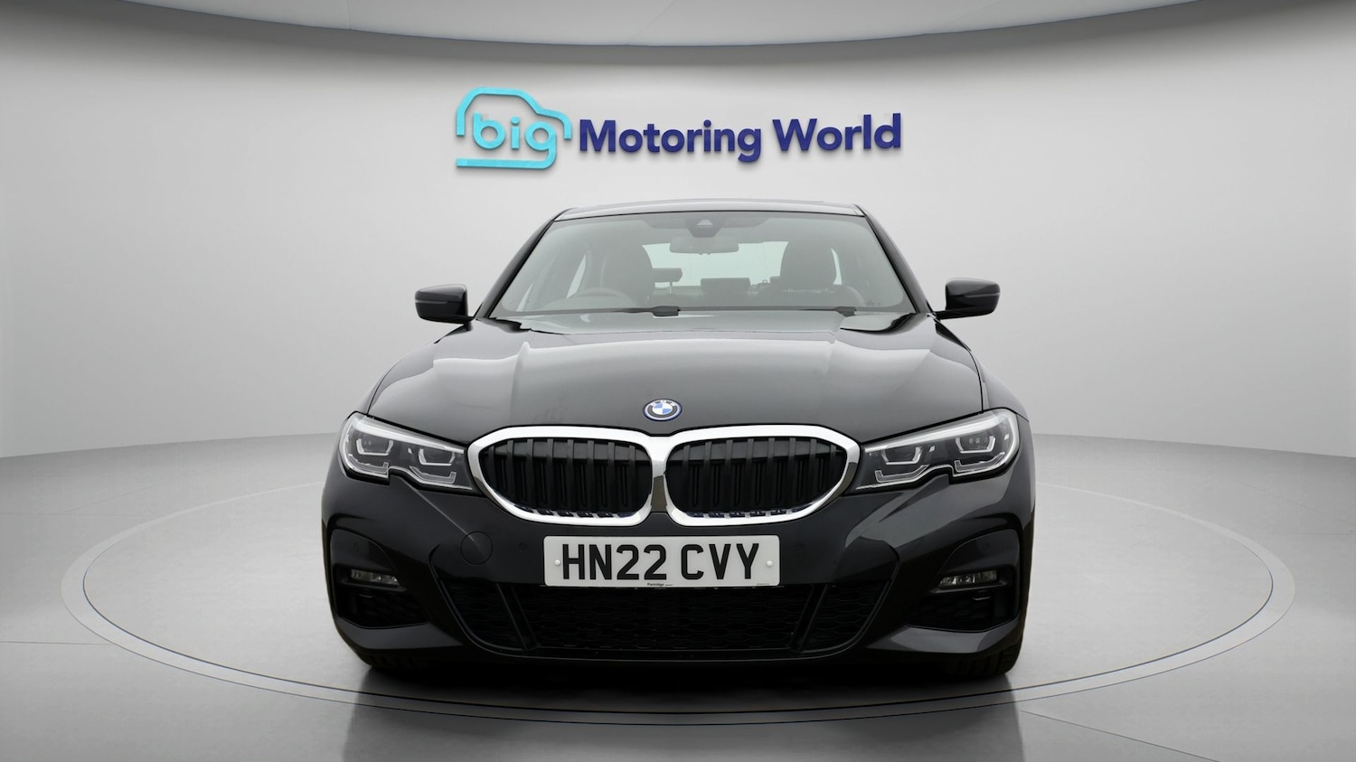 Used BMW 3 Series 2022 for sale - 77918400: Photo 2