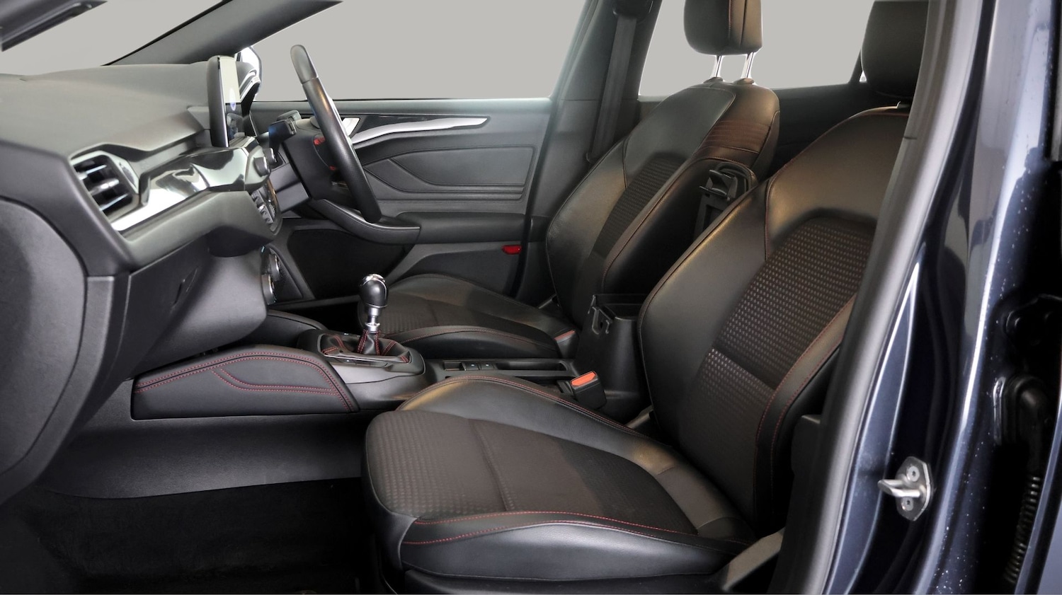 Used Ford Focus 2021 for sale - 77950249: Photo 14