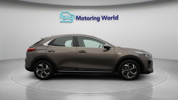 Used Kia XCeed 2020 for sale - 76189602: Photo 9