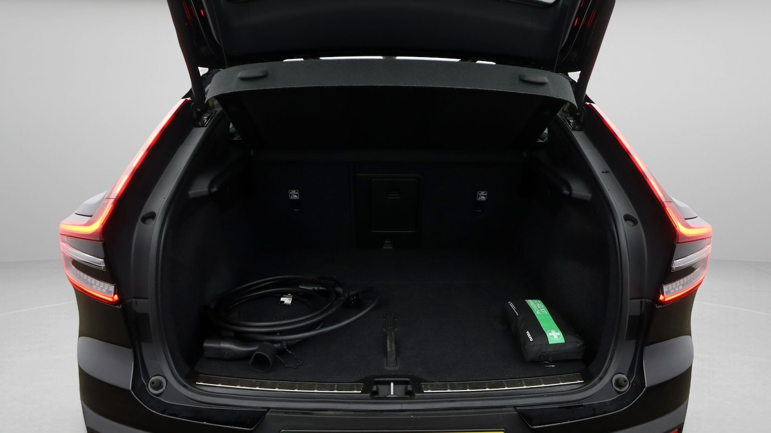 Used Volvo C40 2023 for sale - 77668294: Photo 17