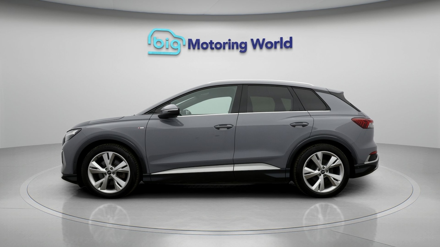 Used Audi Q4 e-tron 2023 for sale - 77656459: Photo 4