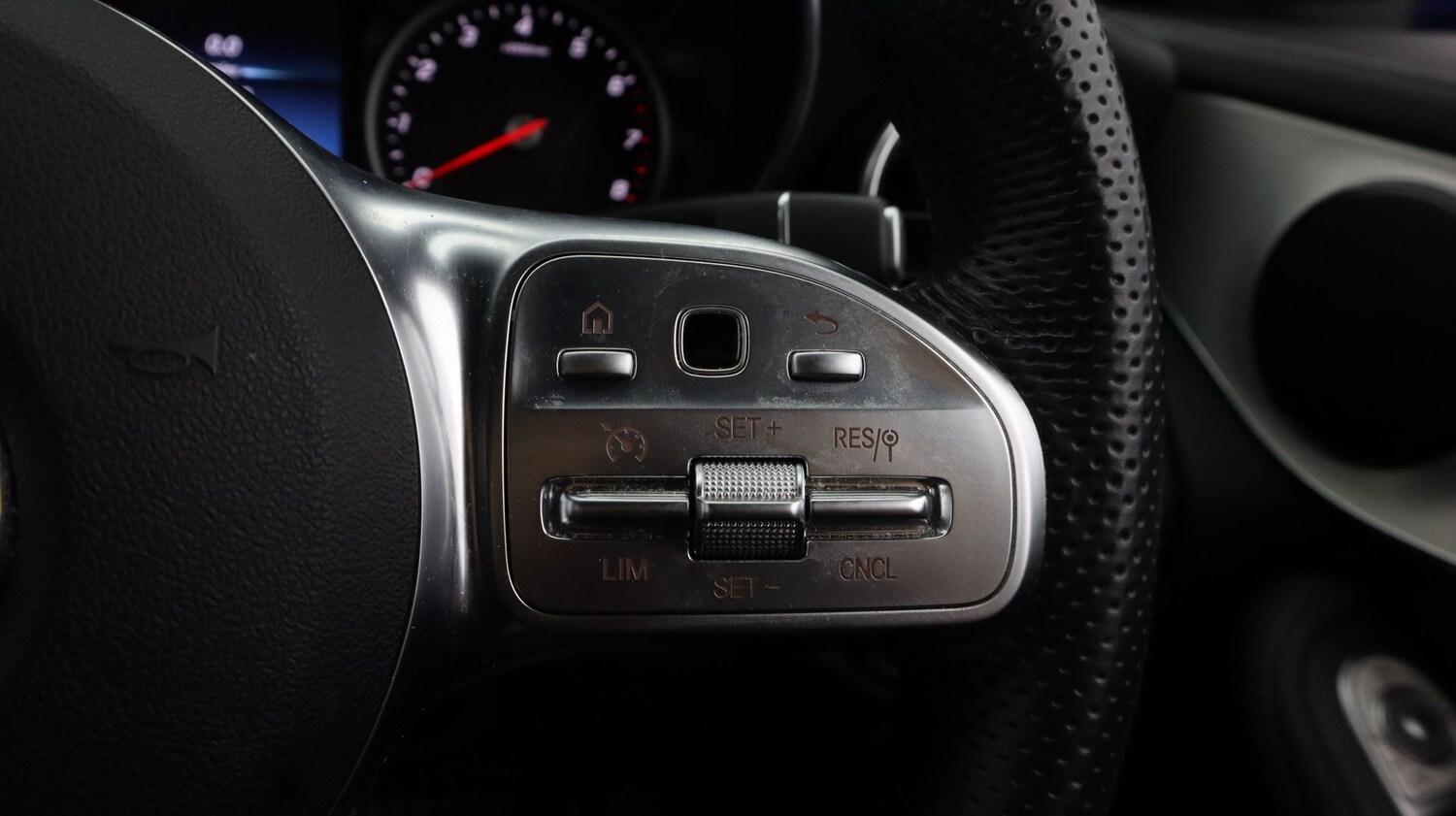 Used Mercedes-Benz GLC for sale - 77573713: Photo 25