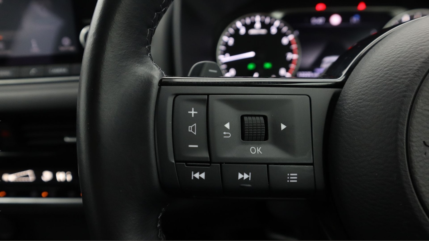 Used Nissan Qashqai for sale - 77426243: Photo 22