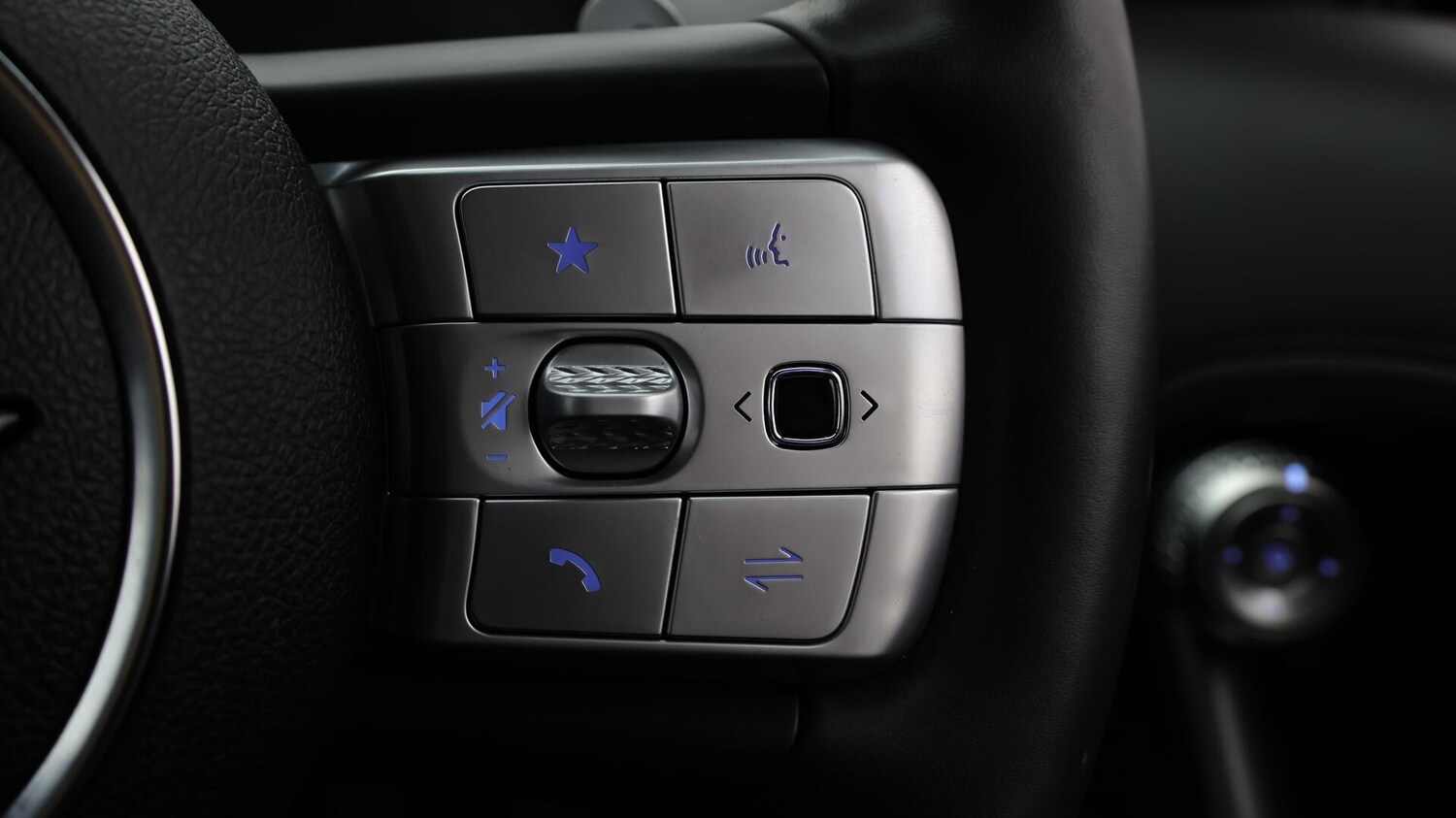Used Genesis GV60 2022 for sale - 76370845: Photo 26