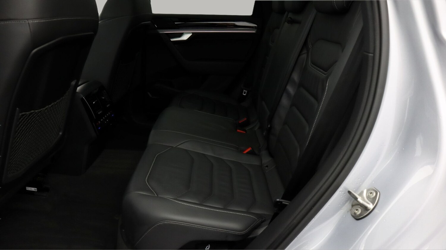 Used Volkswagen Touareg 2019 for sale - 78008403: Photo 16