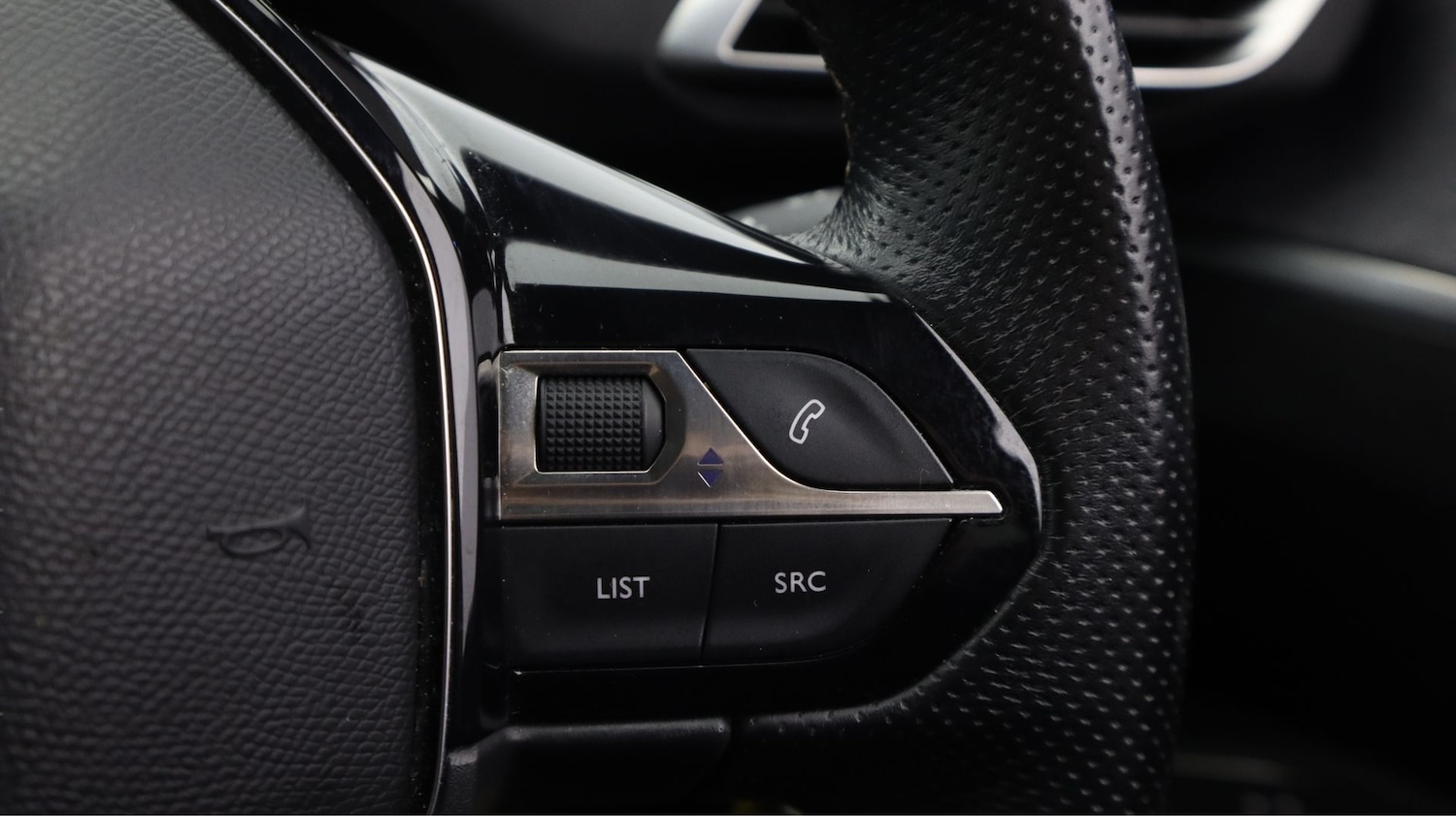 Used Peugeot 3008 2019 for sale - 77807425: Photo 20