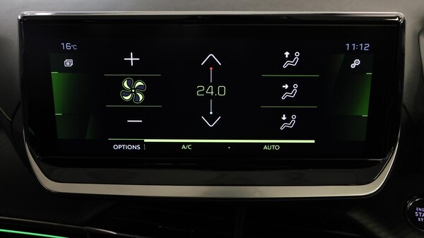 Used Peugeot 208 2023 for sale - 76306538: Photo 13