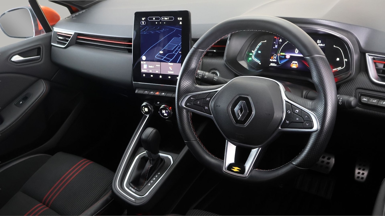 Used Renault Clio 2021 for sale - 77640455: Photo 9