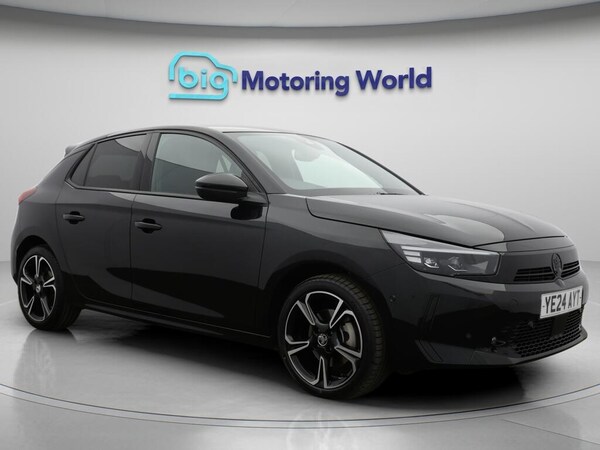 Used Vauxhall Corsa 2024 for sale - 76060633: Photo 1