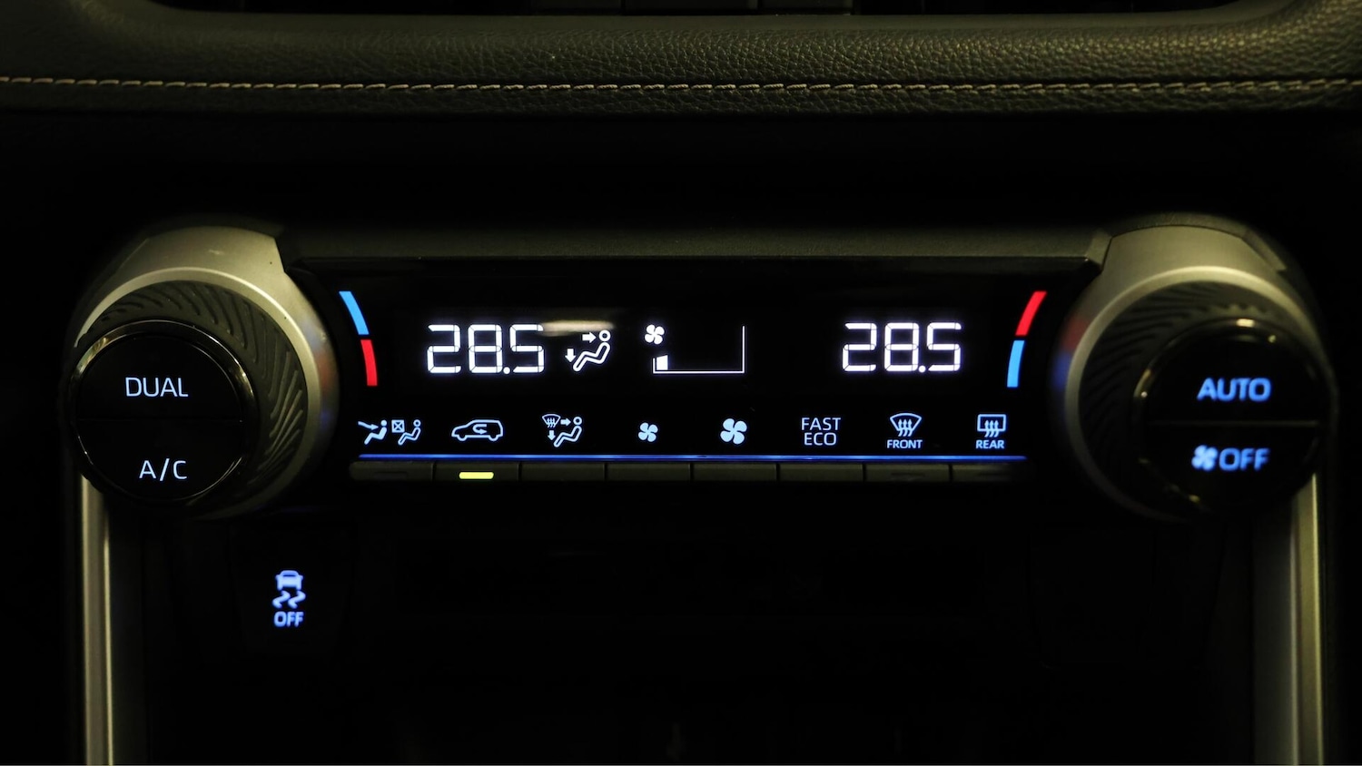 Used Toyota RAV4 2021 for sale - 76398970: Photo 13