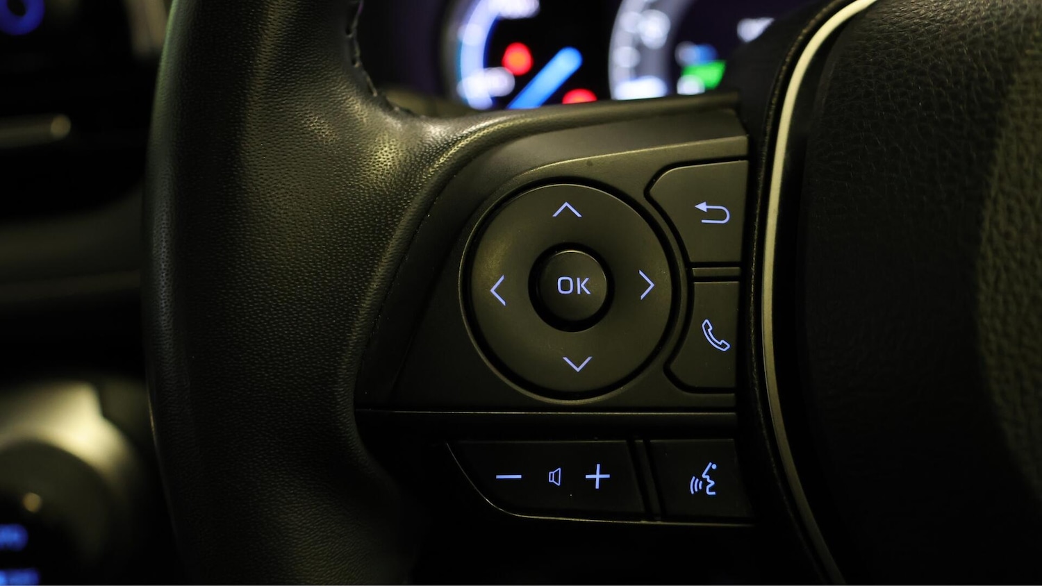 Used Toyota RAV4 2021 for sale - 76398970: Photo 24