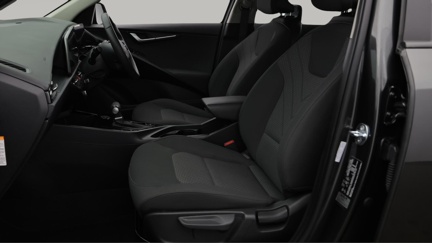 Used Kia Niro 2024 for sale - 76370649: Photo 15