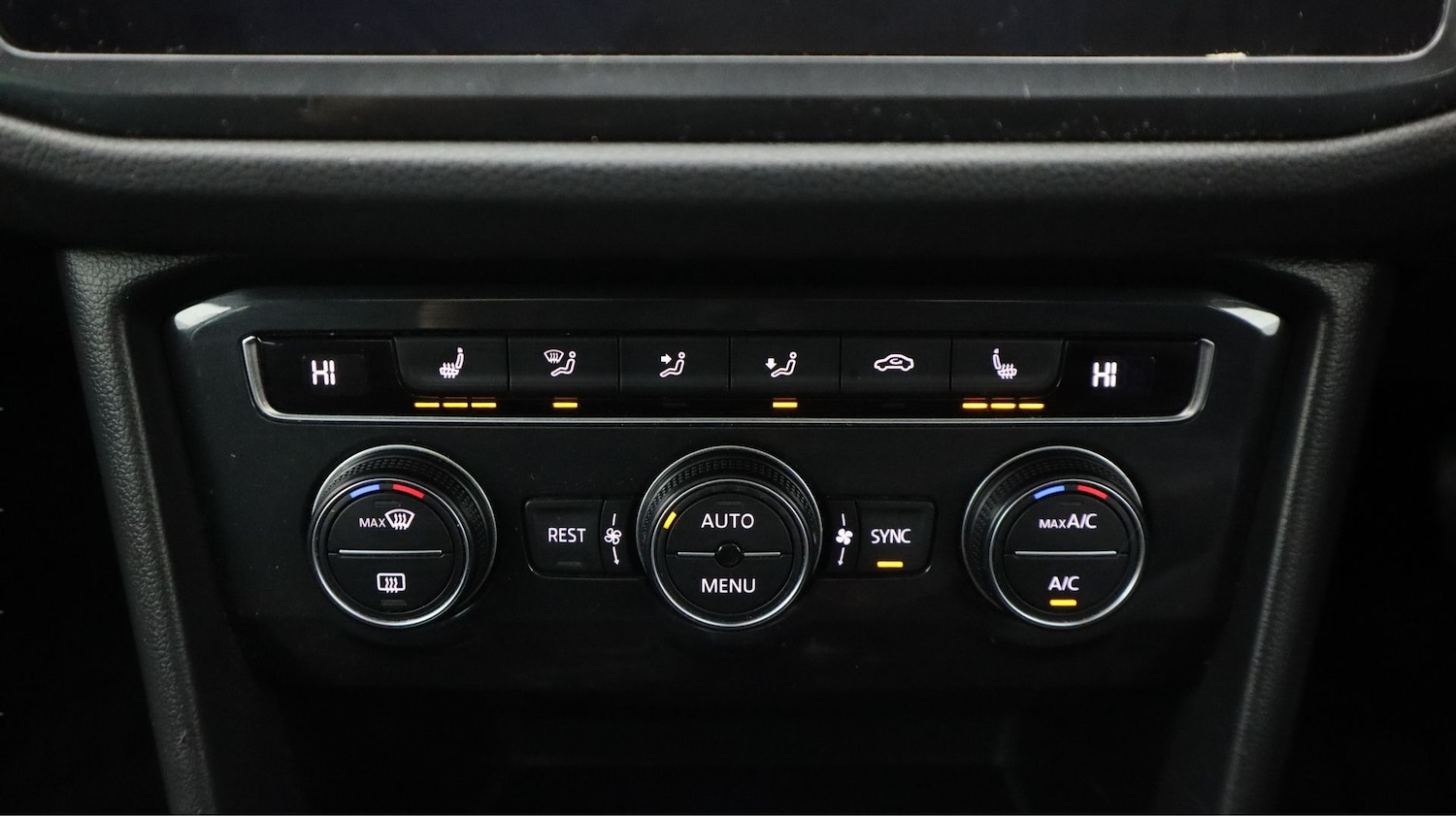 Used Volkswagen Tiguan 2020 for sale - 77399337: Photo 12