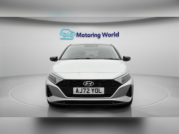 Used Hyundai i20 2022 for sale - 76152696: Photo 2