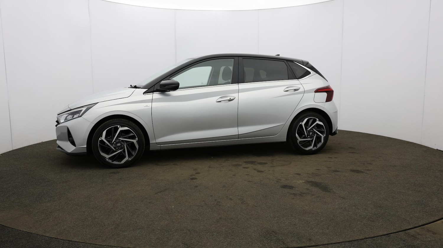 Used Hyundai i20 2022 for sale - 76152696: Photo 35