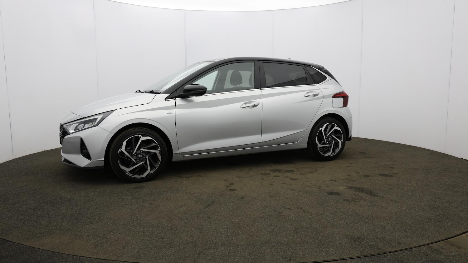 Used Hyundai i20 2022 for sale - 76152696: Photo 36