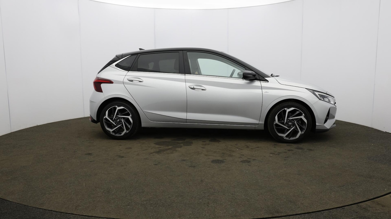 Used Hyundai i20 2022 for sale - 76152696: Photo 53
