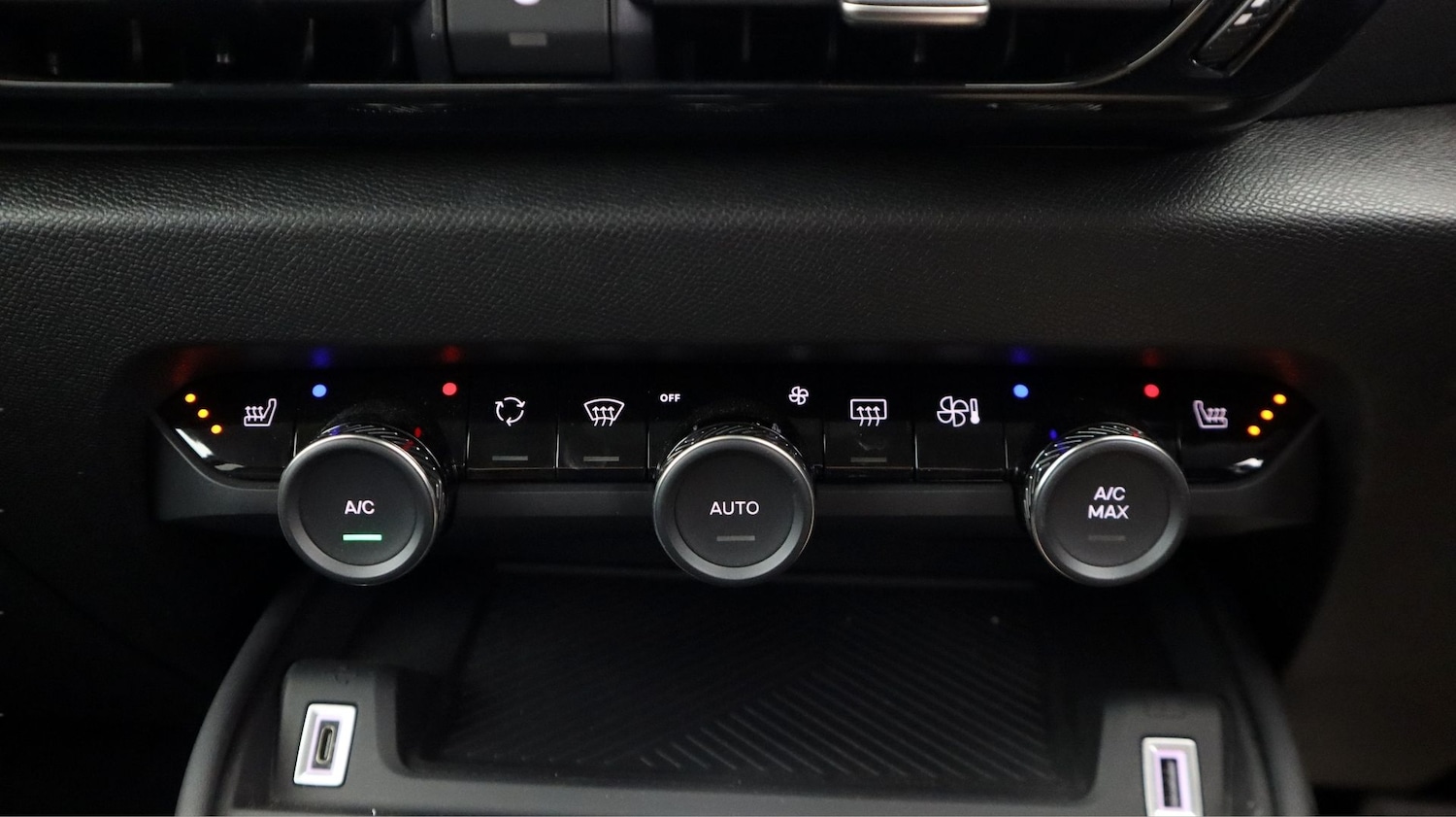 Used Citroen C4 2022 for sale - 78169430: Photo 12