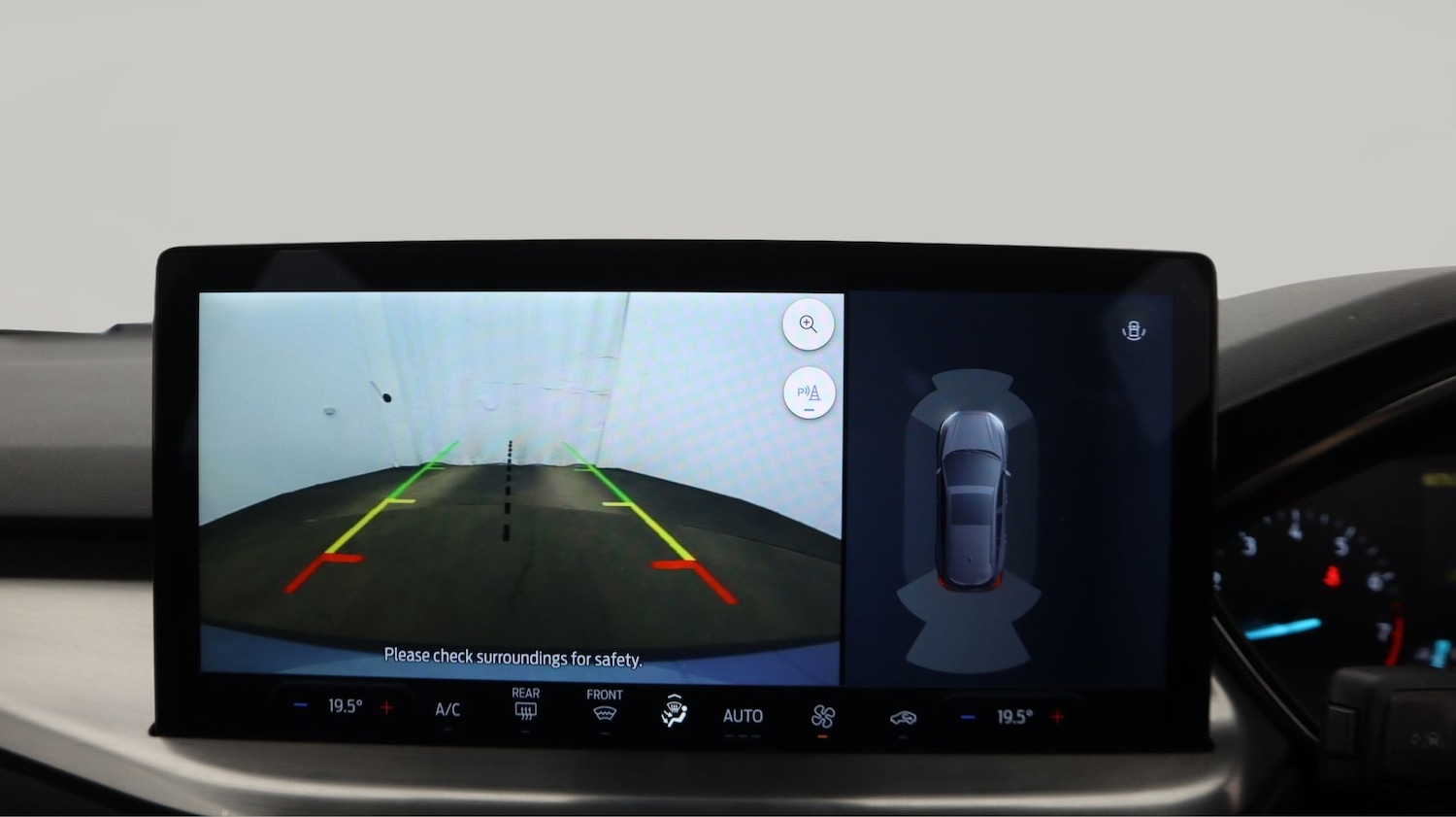 Used Ford Focus 2023 for sale - 78108936: Photo 23