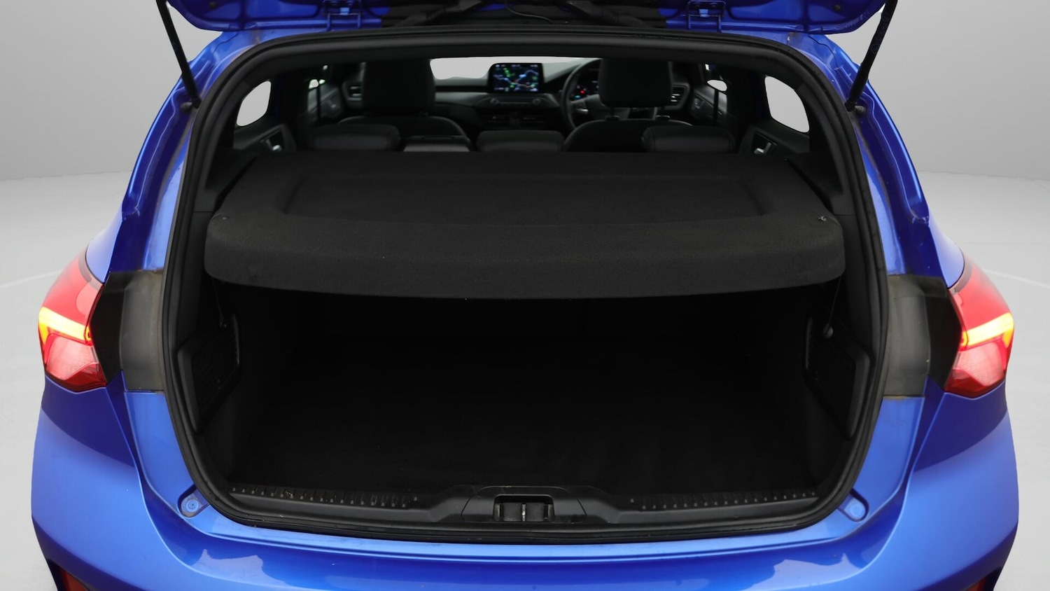 Used Ford Focus 2019 for sale - 76431836: Photo 18