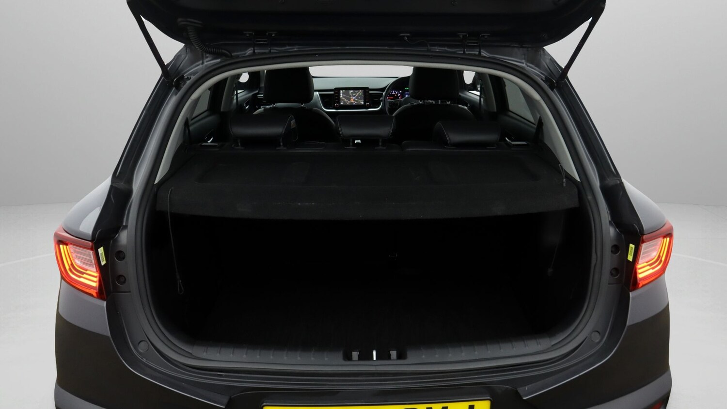 Used Kia Stonic 2020 for sale - 77840534: Photo 17