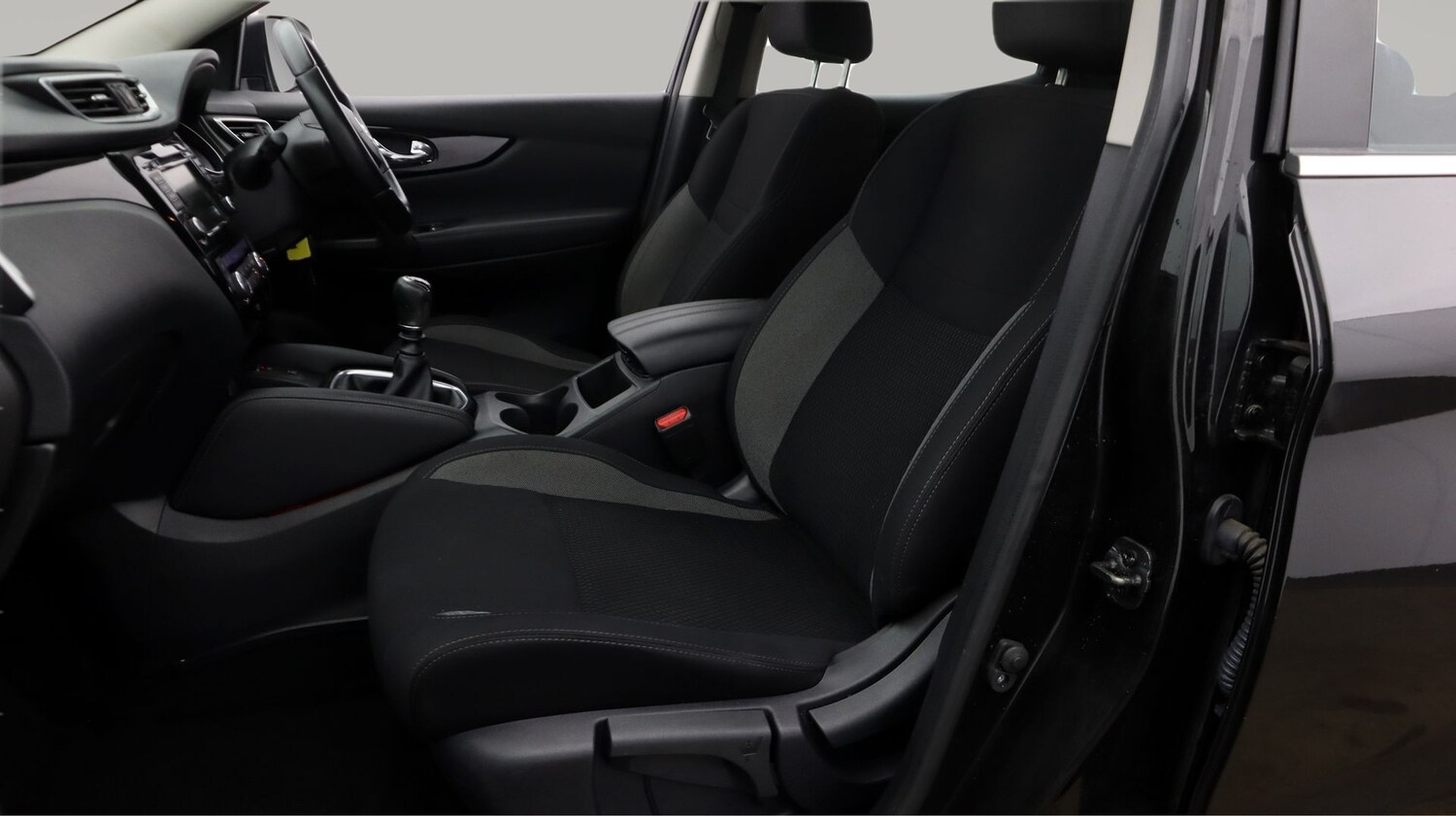 Used Nissan Qashqai 2019 for sale - 77935879: Photo 14