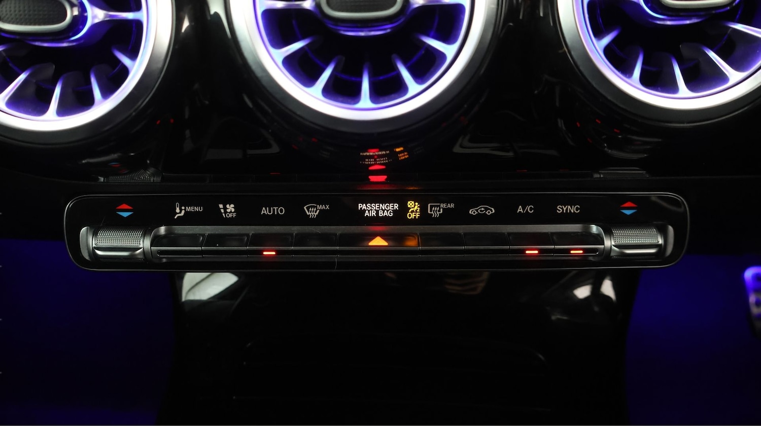 Used Mercedes-Benz A-Class 2022 for sale - 77651620: Photo 12