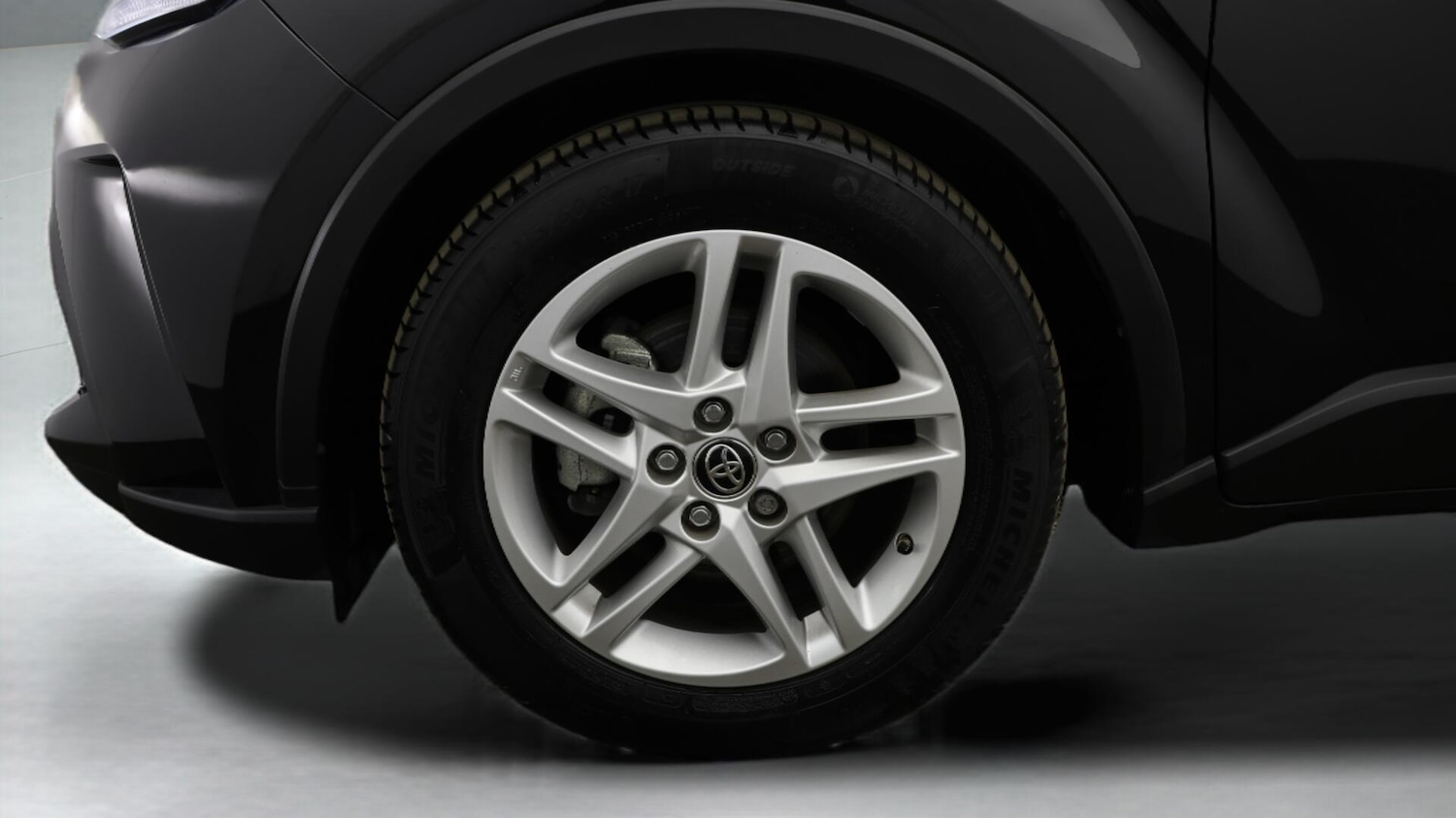 Used Toyota C-HR 2021 for sale - 76122239: Photo 19