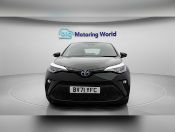 Used Toyota C-HR 2021 for sale - 76122239: Photo 3