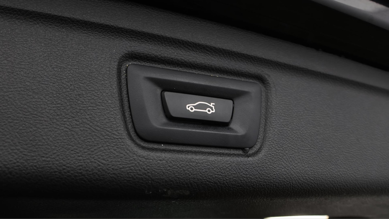 Used BMW 3 Series 2021 for sale - 76432265: Photo 23