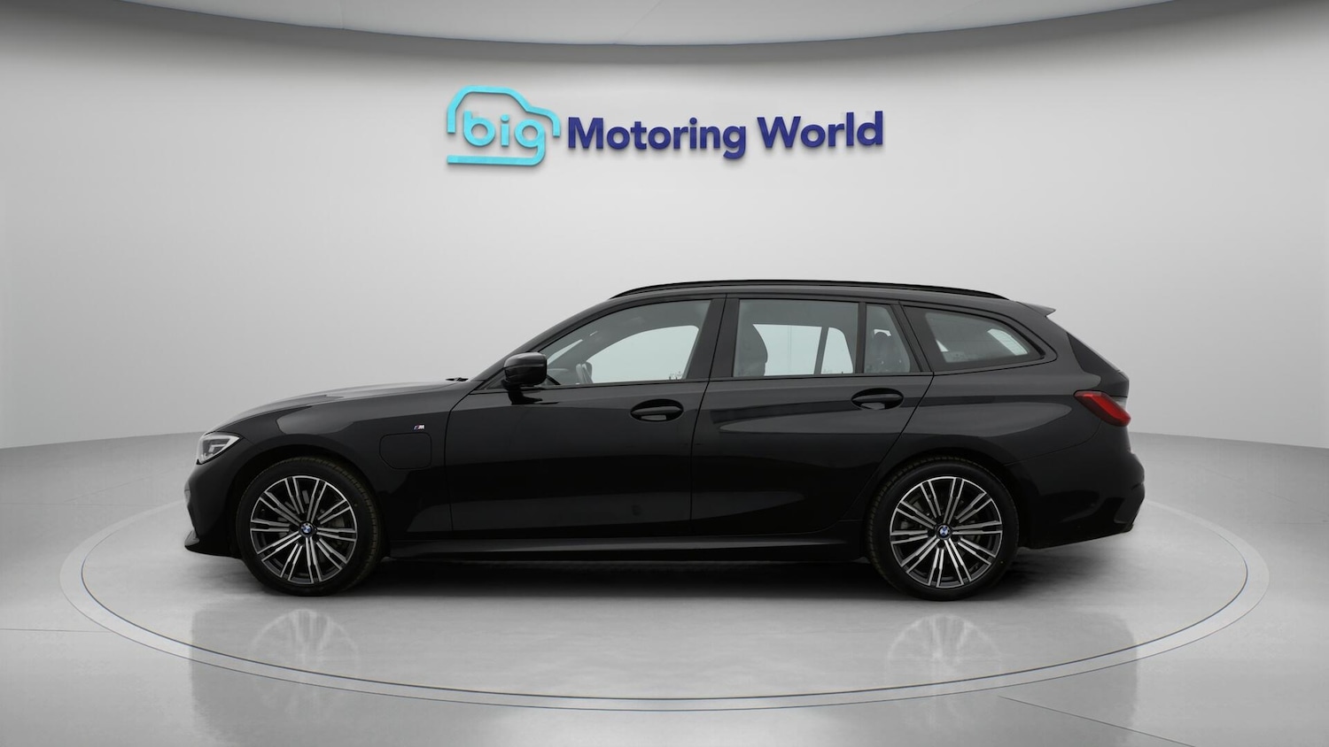 Used BMW 3 Series 2021 for sale - 76432265: Photo 5