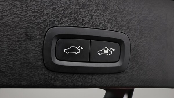 Used Volvo XC40 2022 for sale - 76270940: Photo 23