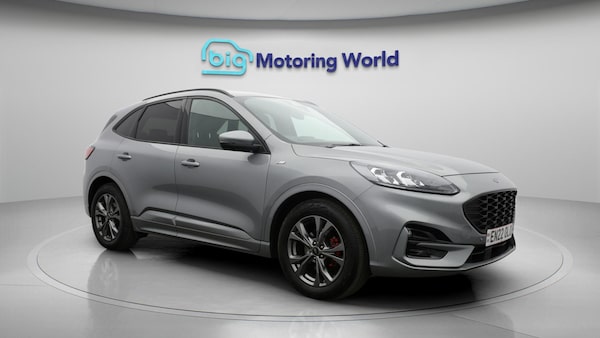 Used Ford Kuga 2022 for sale - 75449750: Photo 2