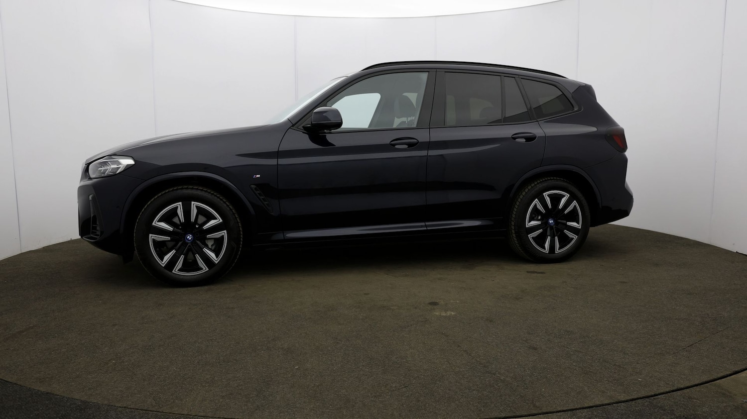 Used BMW iX3 for sale - 76810659: Photo 32
