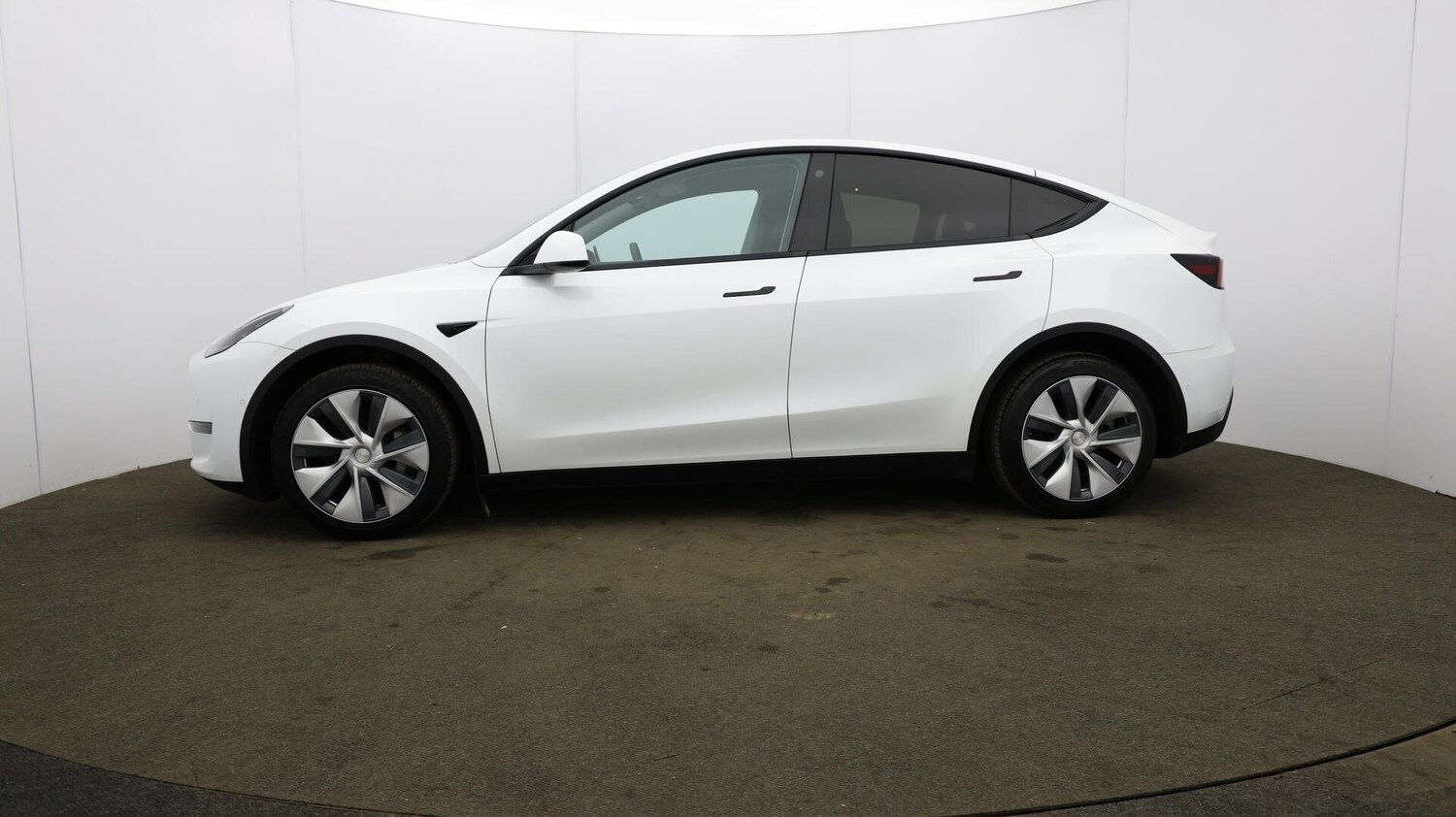 Used Tesla Model Y 2022 for sale - 76072532: Photo 74
