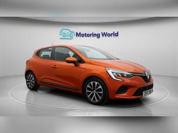 Used Renault Clio 2021 for sale - 76059262: Photo 2