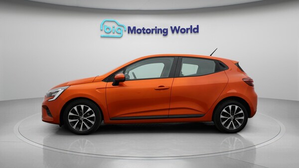 Used Renault Clio 2021 for sale - 76059262: Photo 5