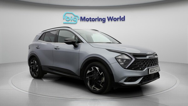 Used Kia Sportage 2024 for sale - 76137695: Photo 2