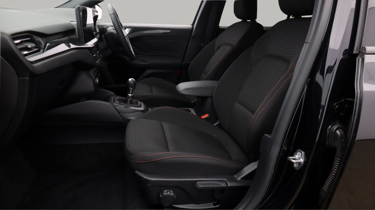 Used Ford Focus 2022 for sale - 78071717: Photo 14