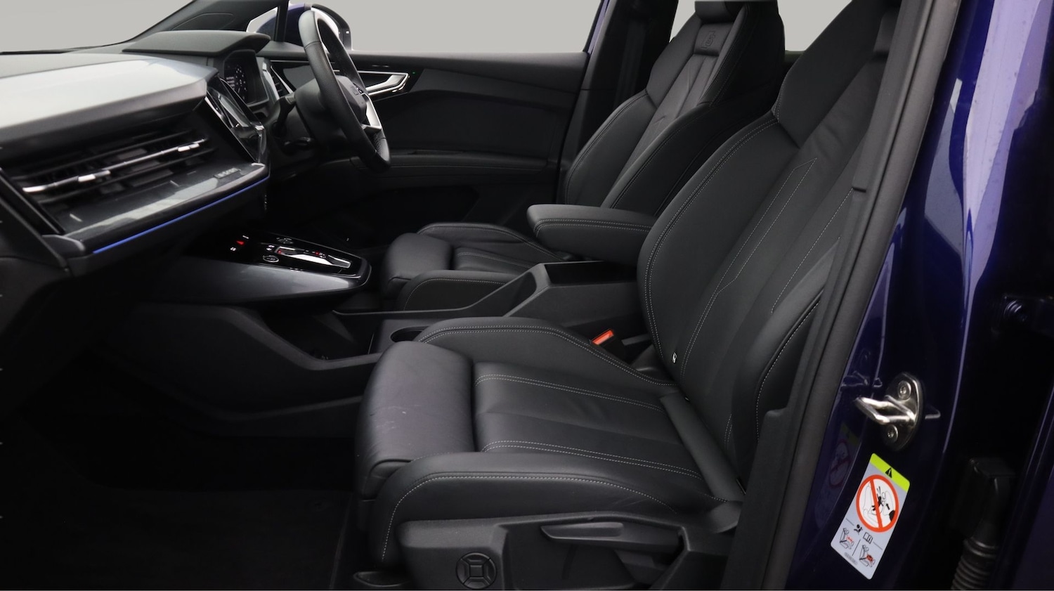 Used Audi Q4 e-tron 2024 for sale - 77636294: Photo 14