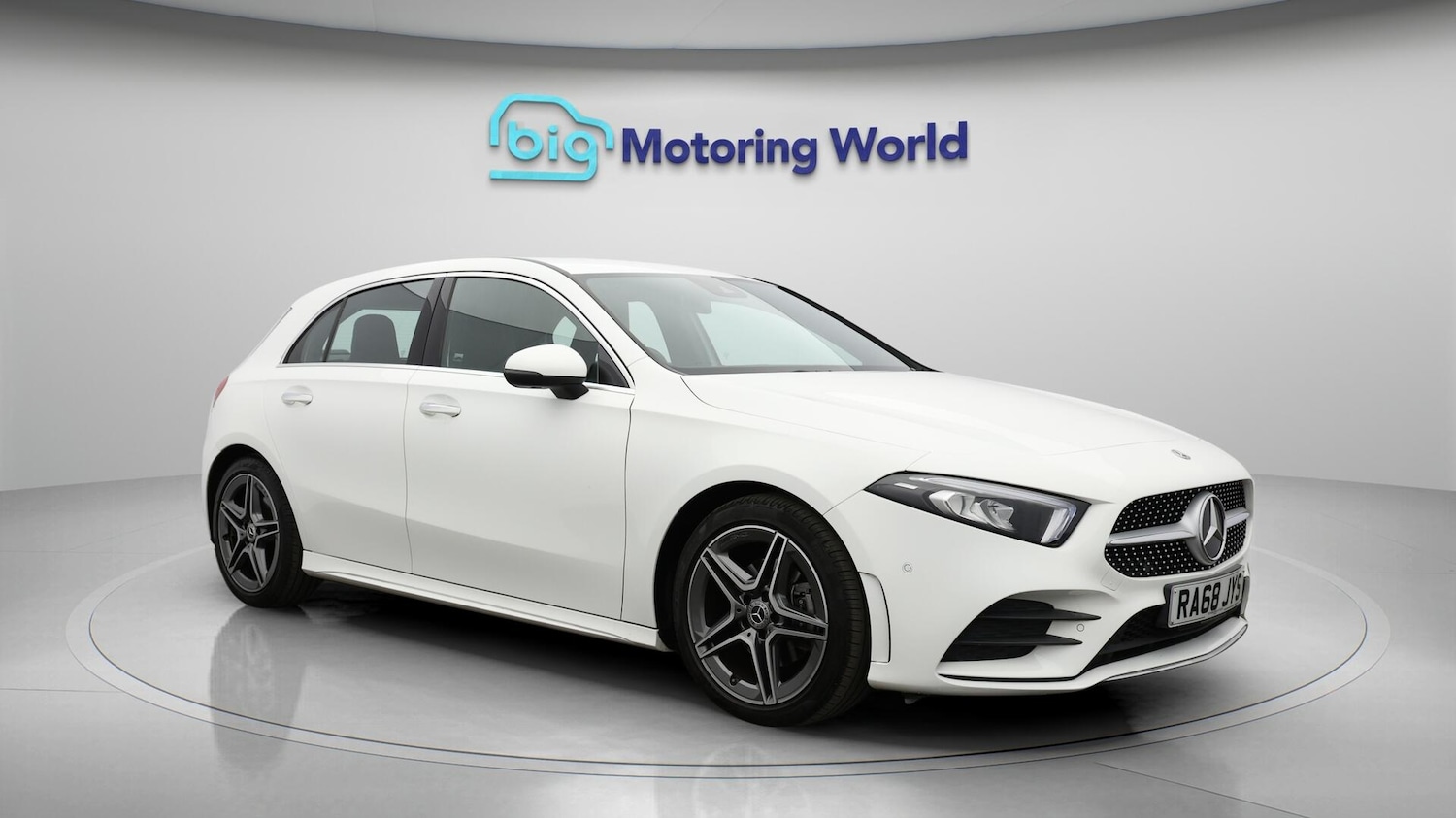 Used Mercedes-Benz A-Class 2018 for sale - 76138644: Photo 2