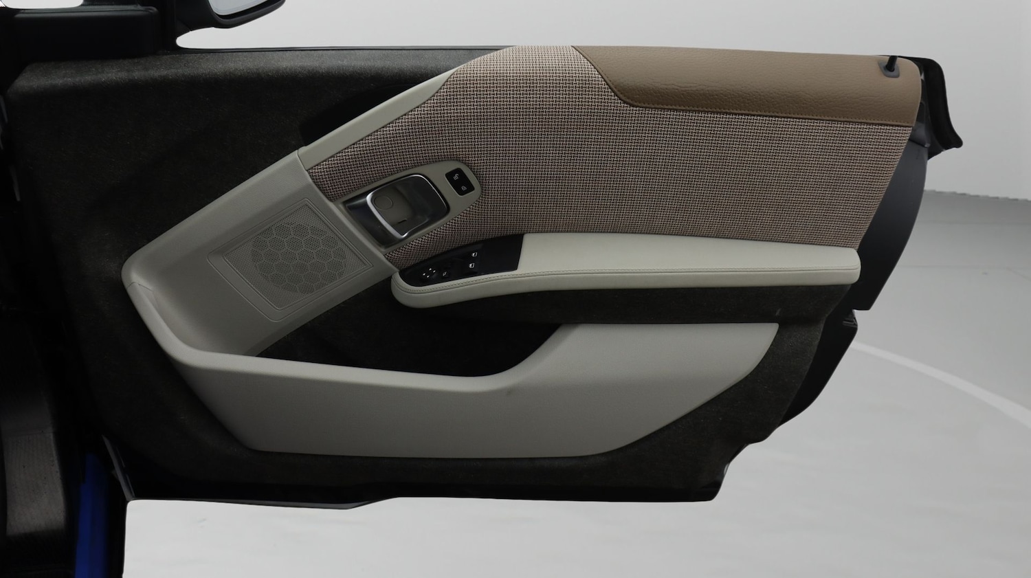 Used BMW i3 2022 for sale - 77712921: Photo 15