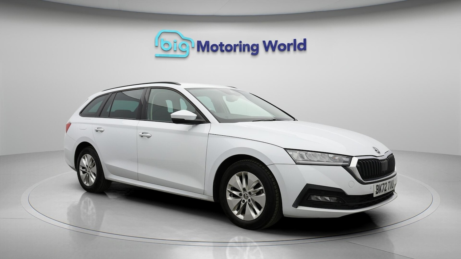 Used Skoda Octavia 2022 for sale - 76657868: Photo 2