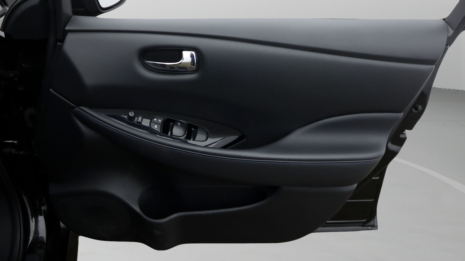 Used Nissan Leaf 2020 for sale - 77834282: Photo 15