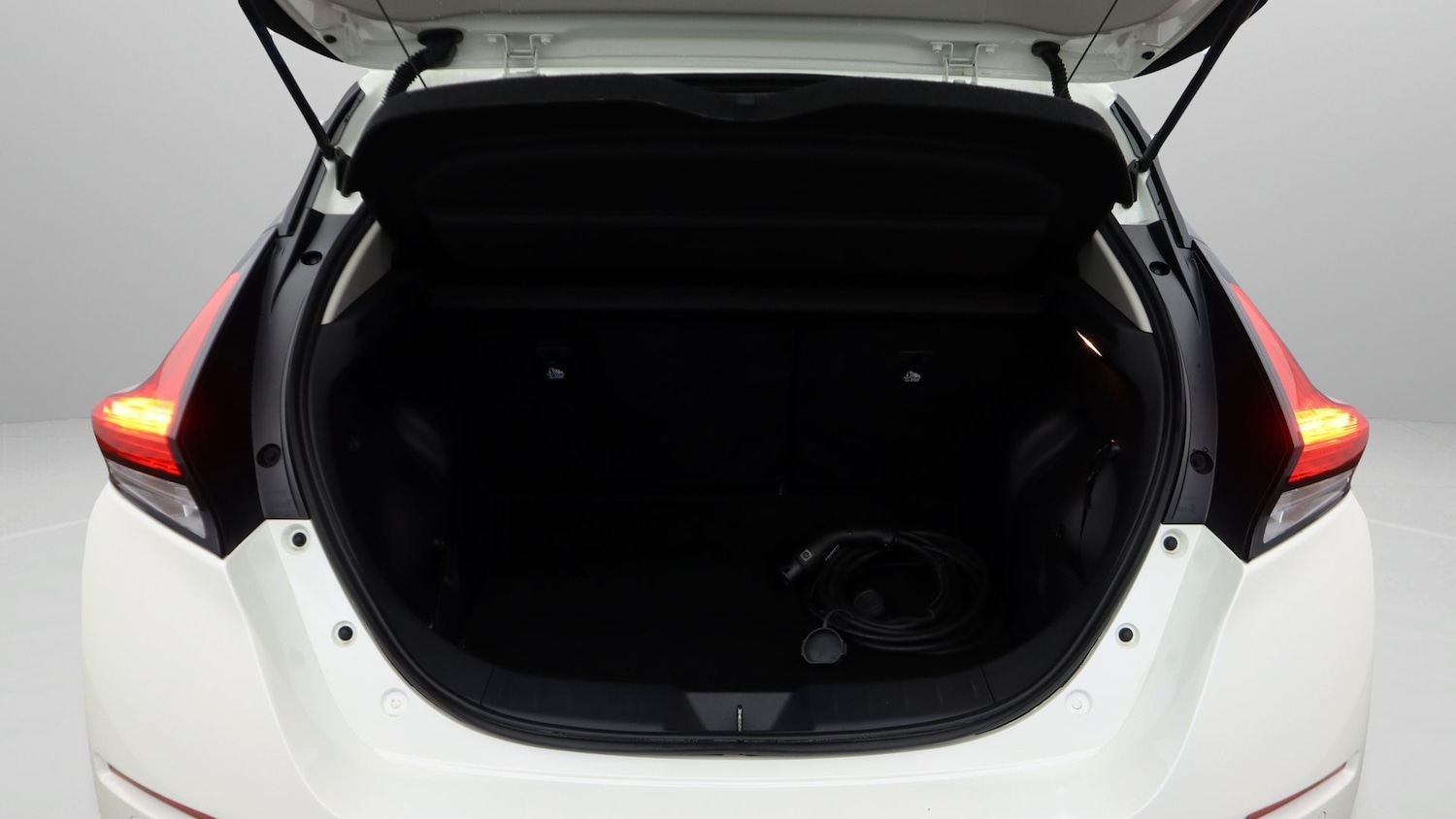 Used Nissan Leaf 2023 for sale - 77643920: Photo 17