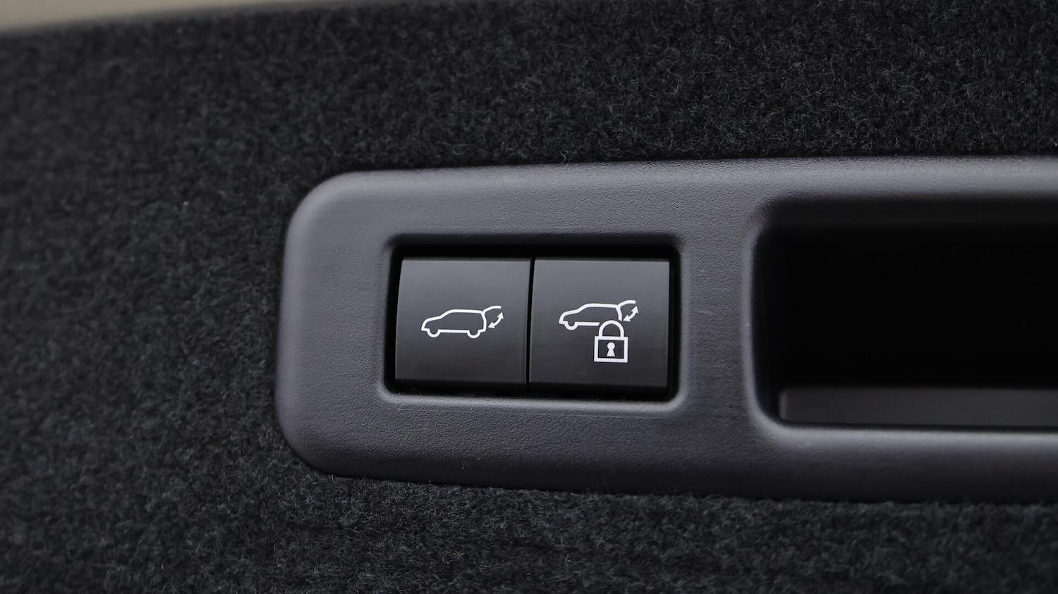 Used Lexus RX 2022 for sale - 76433335: Photo 28