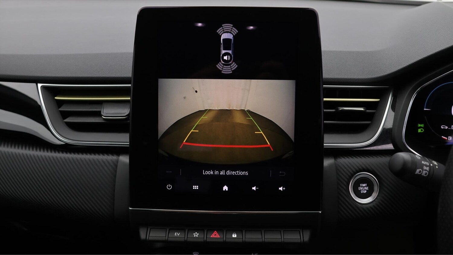 Used Renault Captur 2023 for sale - 76042187: Photo 25